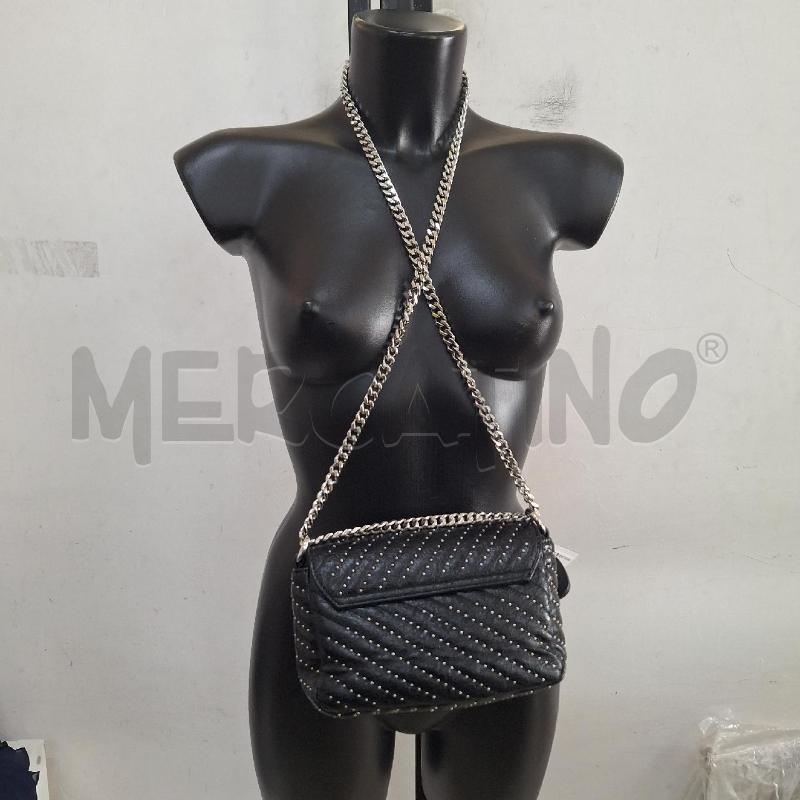 BORSETTA DONNA JOHN RICHMOND NERO BORCHIETTE CATENA | Mercatino dell'Usato Ottaviano 3