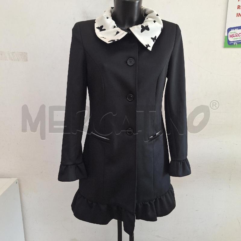 CAPPOTTO DONNA GIACCA CAMOMILLA NERO INTERNO BIANCO NERO | Mercatino dell'Usato Ottaviano 1