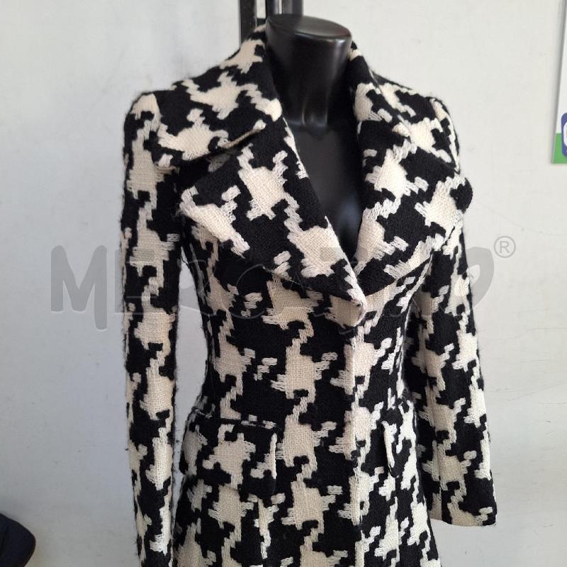 CAPPOTTO DONNA ZARA WOMAN BIANCO NERO PIED DE POULE | Mercatino dell'Usato Ottaviano 2
