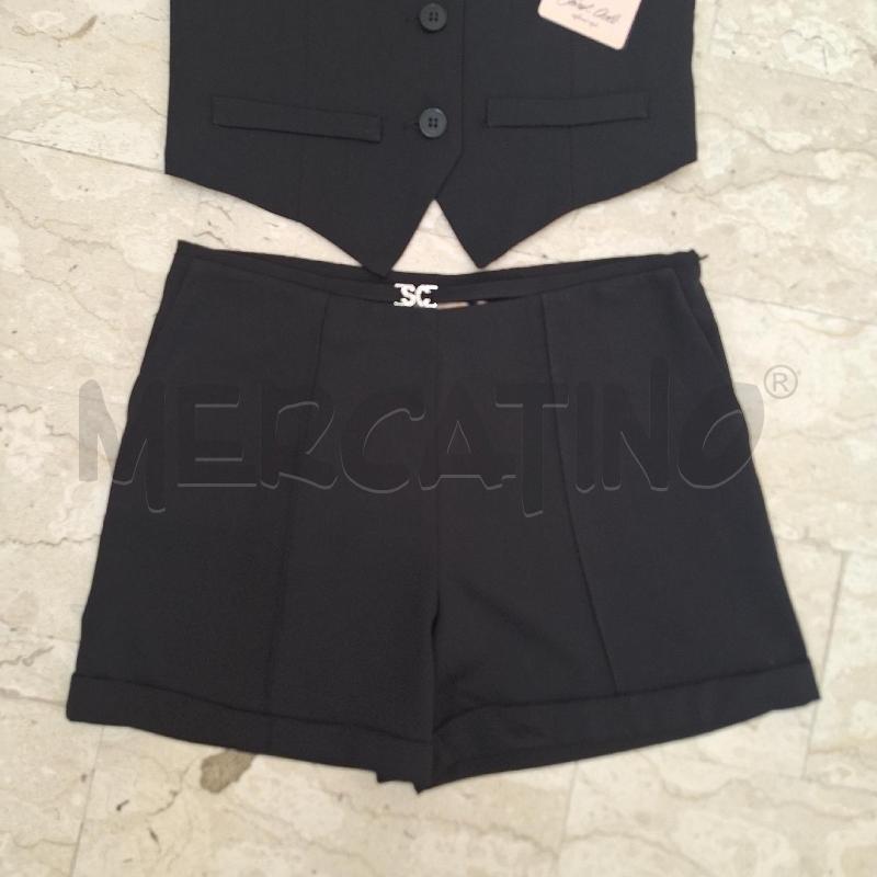 COMPLETO BAMBINA SARAH CHOLE NERO GILET MONOSPALLA NUOVO | Mercatino dell'Usato Ottaviano 3