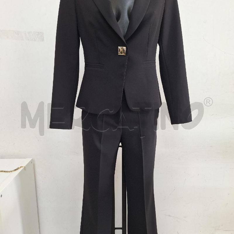 COMPLETO DONNA BB POMPEI NERO BOTTONE QUADRATO | Mercatino dell'Usato Ottaviano 3