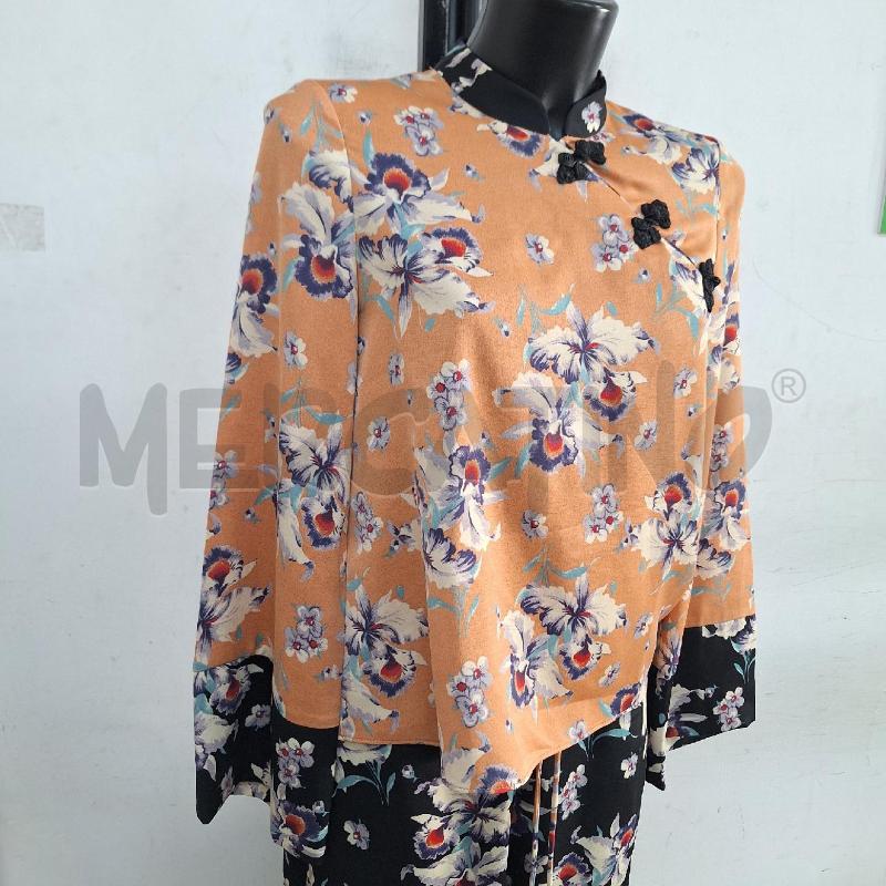 COMPLETO DONNA ZARA NERO FIORI ARANCIONE | Mercatino dell'Usato Ottaviano 2