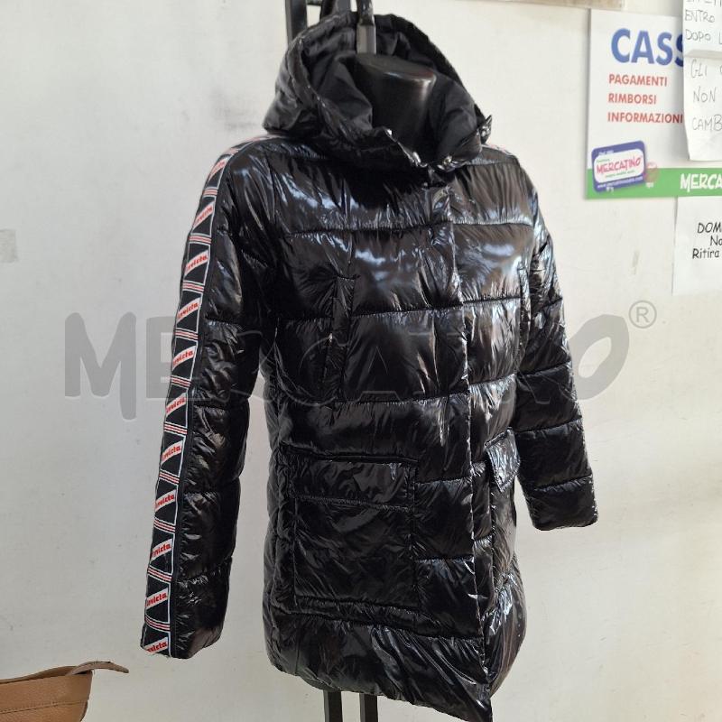 GIUBBINO RAGAZZA INVICTA PVC  | Mercatino dell'Usato Ottaviano 2