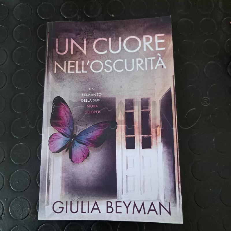 GIULIA BEYMAN - UN CUORE NELL'OSCURITÀ  | Mercatino dell'Usato Ottaviano 1
