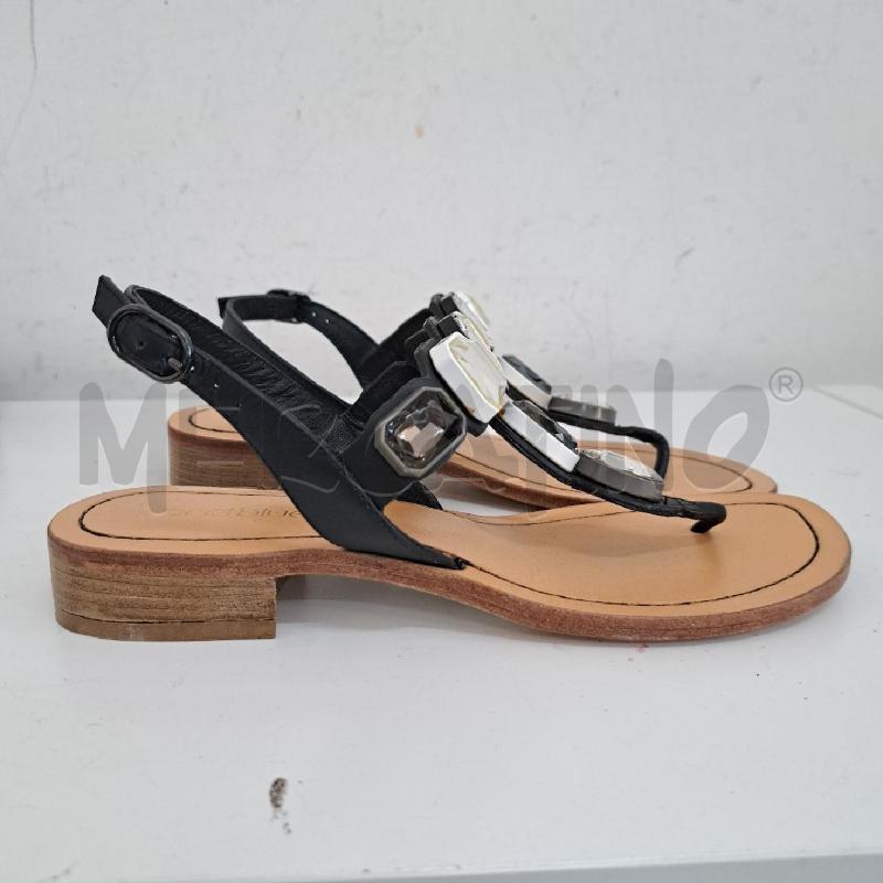 SANDALI DONNA CORAL BLUE NERO APPLICAZIONI | Mercatino dell'Usato Ottaviano 4
