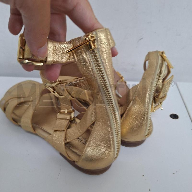 SANDALI DONNA MICHAEL MICHAEL KORS DORATO | Mercatino dell'Usato Ottaviano 4