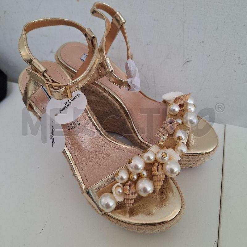 SANDALI DONNA QUEEN HELENA PERLINE CONCHIGLIE NUOVO | Mercatino dell'Usato Ottaviano 2