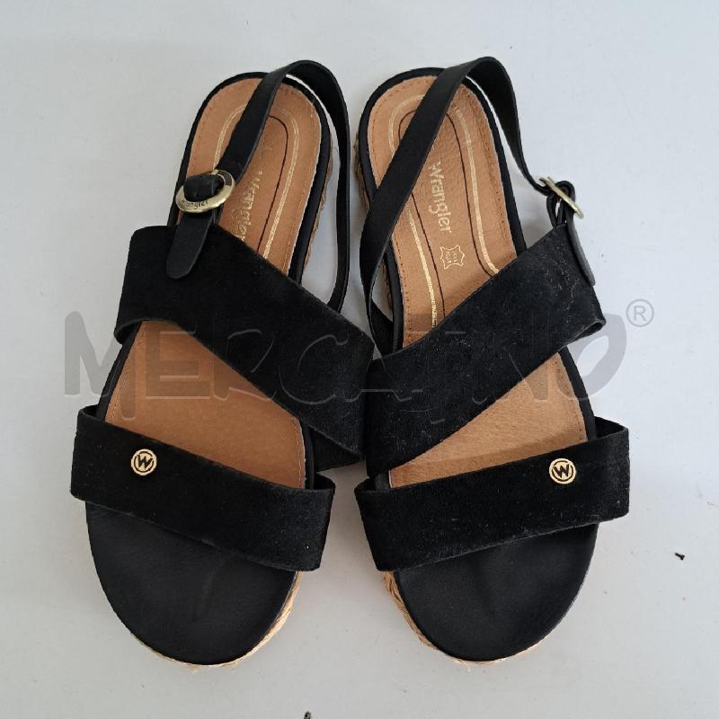 SANDALI DONNA WRANGLER NERO CAMOSCIO | Mercatino dell'Usato Ottaviano 2