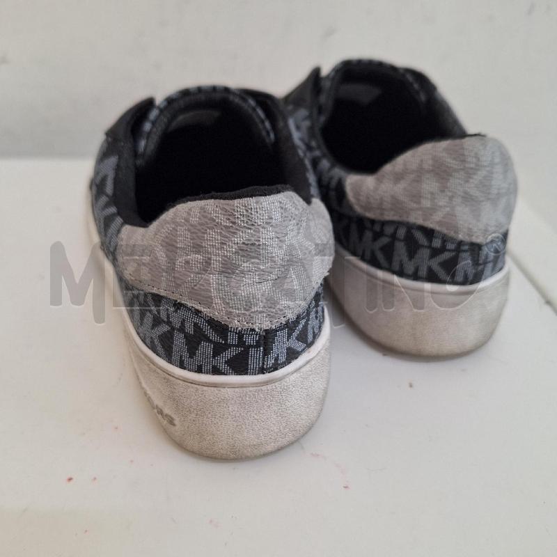 SCARPE BAMBINA MICHAEL KORS NERO LOGO  | Mercatino dell'Usato Ottaviano 3