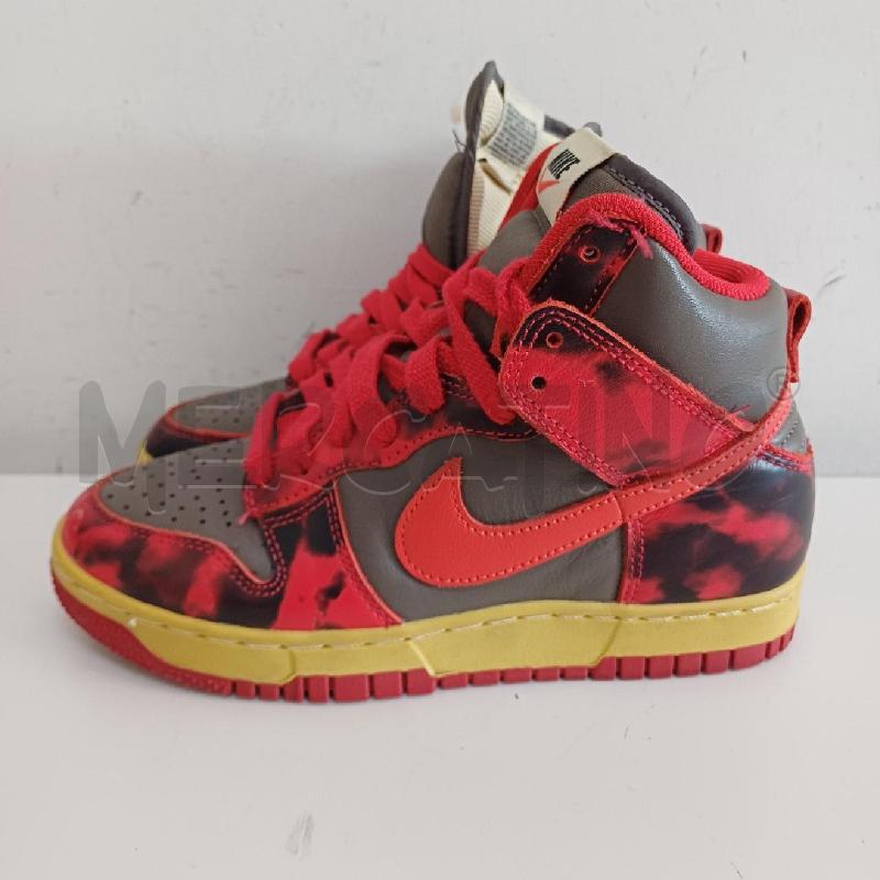 SCARPE NIKE DUNK HIGH 1985 ACID WASH ROSSO | Mercatino dell'Usato Ottaviano 3