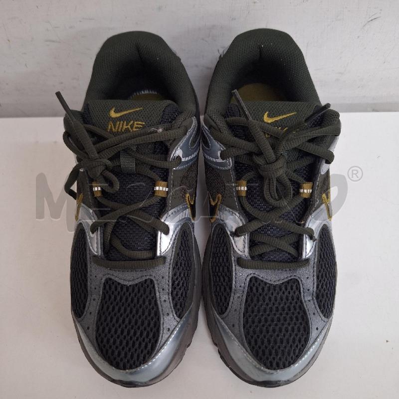 SCARPE NIKE V5 RNR UNISEX OLIVE FLAK BLACK SEQUOIA | Mercatino dell'Usato Ottaviano 2