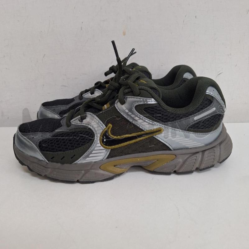 SCARPE NIKE V5 RNR UNISEX OLIVE FLAK BLACK SEQUOIA | Mercatino dell'Usato Ottaviano 3