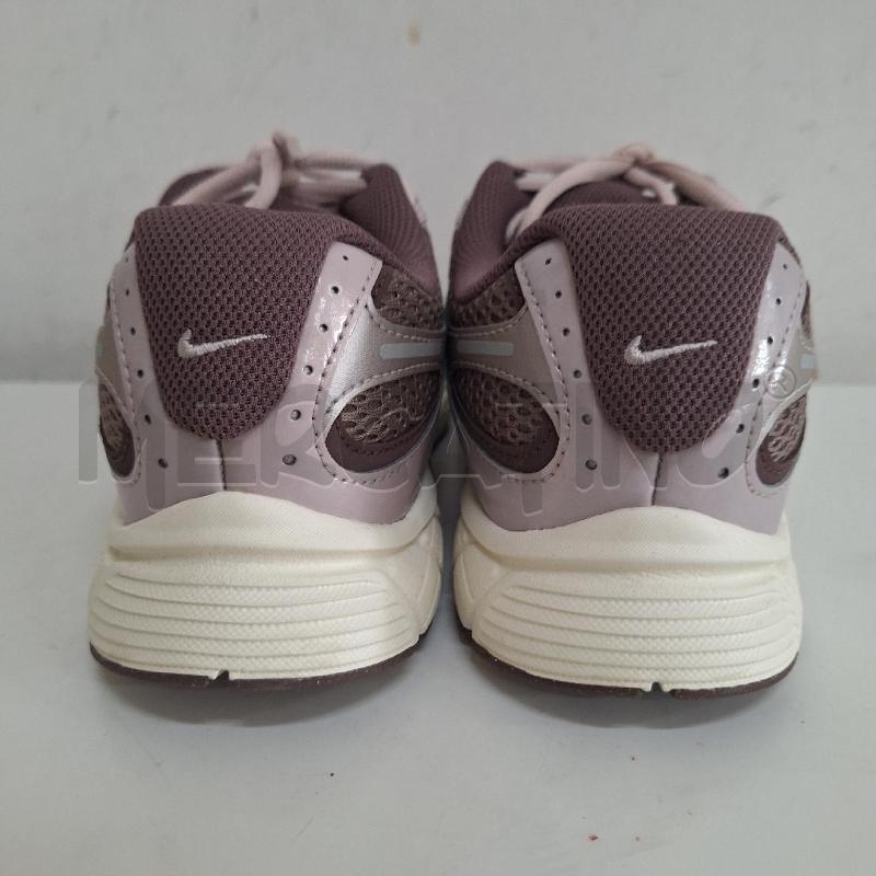 SCARPE NIKE V5 RNR UNISEX TAUPE HAZE BURGUNDY ASH | Mercatino dell'Usato Ottaviano 4