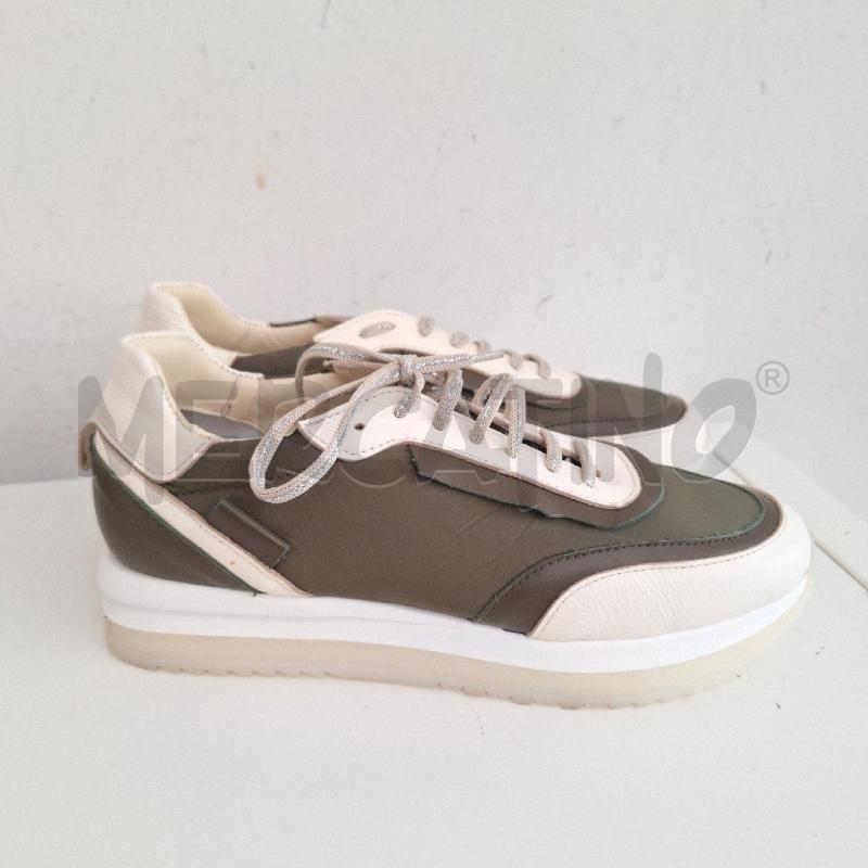 SCARPE UOMO ROBERTO DELLA CROCE BIANCO VERDE NUOVO | Mercatino dell'Usato Ottaviano 2