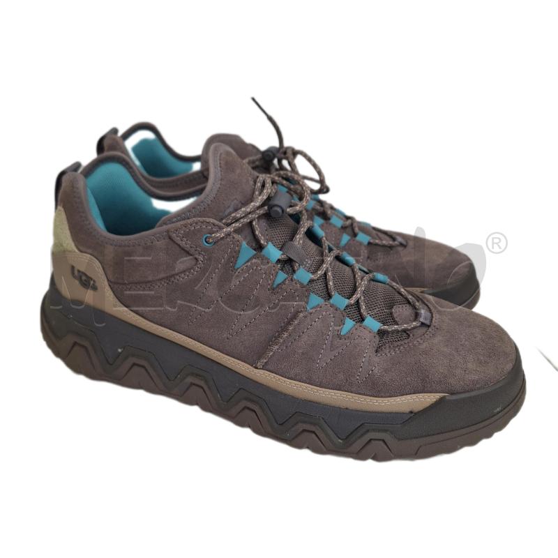 SCARPE UOMO UGG CAPTRAIL LOW GRIGIO | Mercatino dell'Usato Ottaviano 1