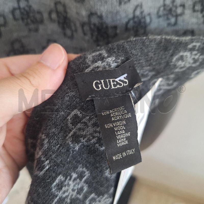 SCIARPA GUESS GRIGIO MONOGRAM | Mercatino dell'Usato Ottaviano 3