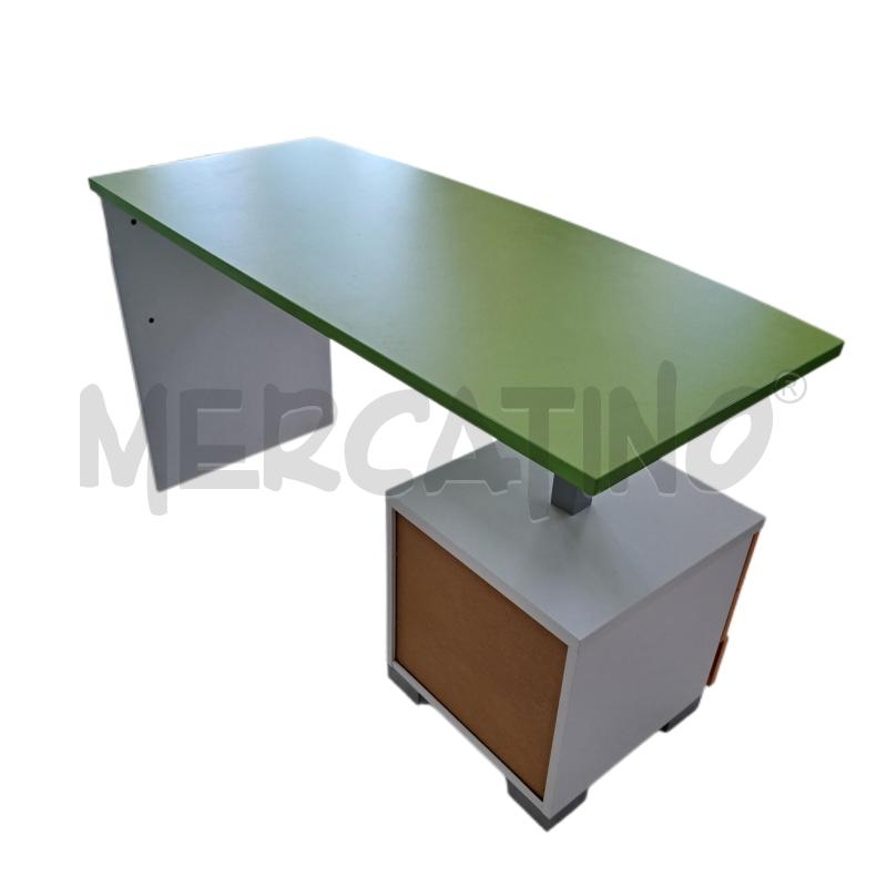 SCRIVANIA CAMERETTA VERDE ARANCIONE 3 CASSETTI  | Mercatino dell'Usato Ottaviano 3