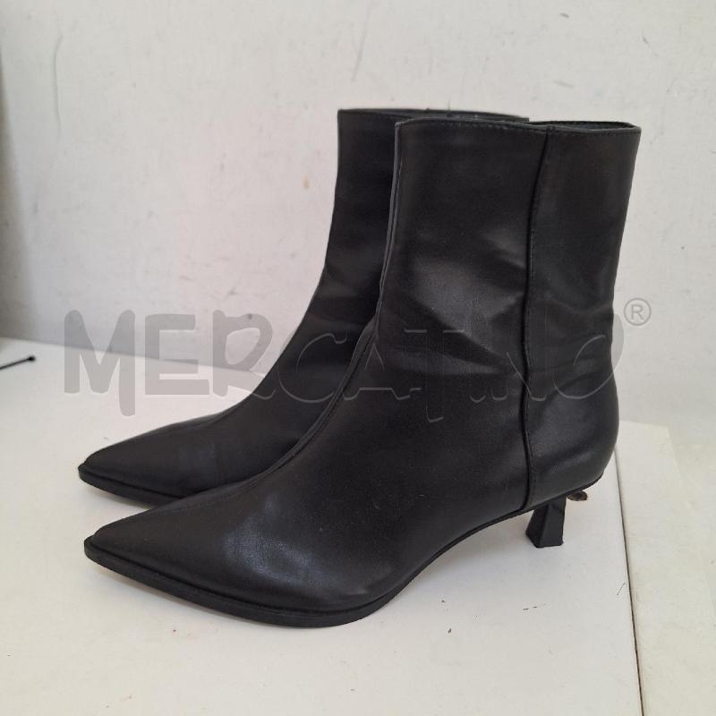 STIVALETTI DONNA ZARA NERO PUNTA | Mercatino dell'Usato Ottaviano 4