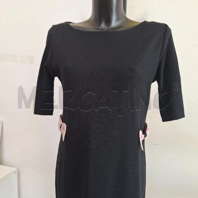 VESTITO DONNA CAMOMILLA NERO FIOCCHI ROSA | Mercatino dell'Usato Ottaviano 3
