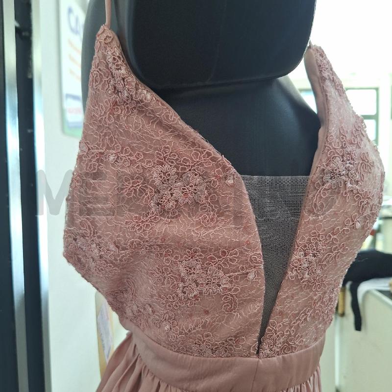 VESTITO DONNA EVA E LOLA ROSA NUOVO APPLICAZIONI | Mercatino dell'Usato Ottaviano 2