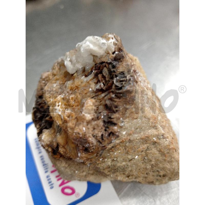 MINERALE | Mercatino dell'Usato Dormelletto 3