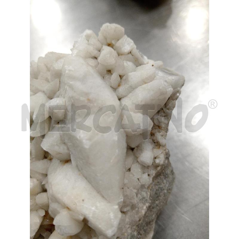 MINERALE | Mercatino dell'Usato Dormelletto 3