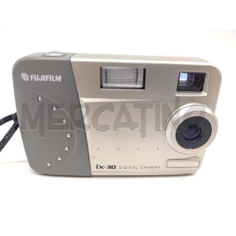 MACCHINA FOTOGRAFICA FUJIFILM IX-30 FUNZIONANTE | Mercatino dell'Usato Oristano 1