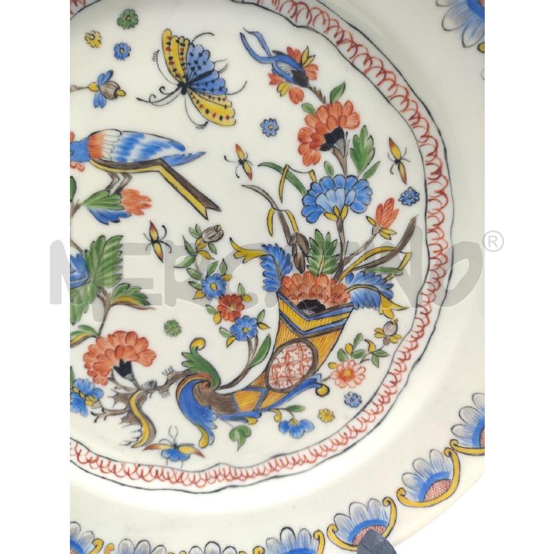 PIATTO PORCELLANA DIS FIORI+ANIMALI FIRMATO | Mercatino dell'Usato Oristano 2