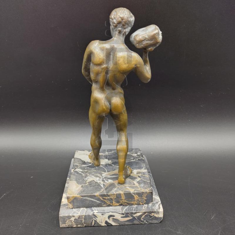 SCULTURA BRONZO IL RUGBISTA ATTR. LUCIANO CONDORELLI | Mercatino dell'Usato Oristano 3