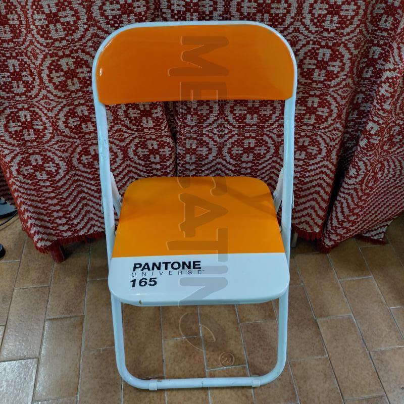 SEDIA PIEGHEVOLE SELETTI PANTONE ARANCIO DA RIVEDERE | Mercatino dell'Usato Oristano 1