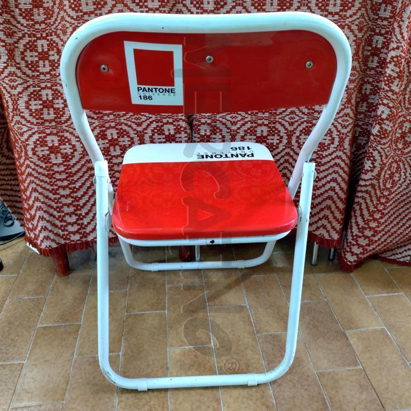 SEDIA PIEGHEVOLE SELETTI PANTONE ROSSA 186 UNIVERSE | Mercatino dell'Usato Oristano 4