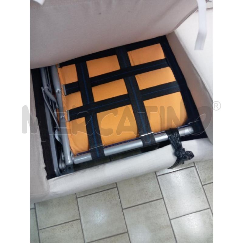 DIVANO LETTO BEIGE | Mercatino dell'Usato Palermo 2