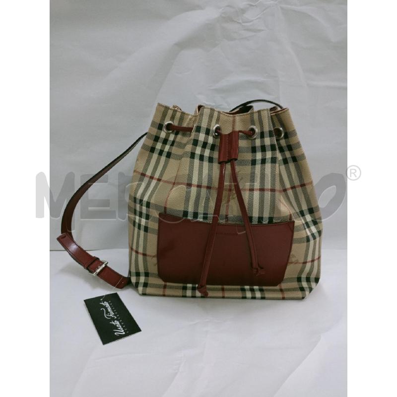 BORSA DONNA SECCHIELLO BURBERRY | Mercatino dell'Usato Palermo 1