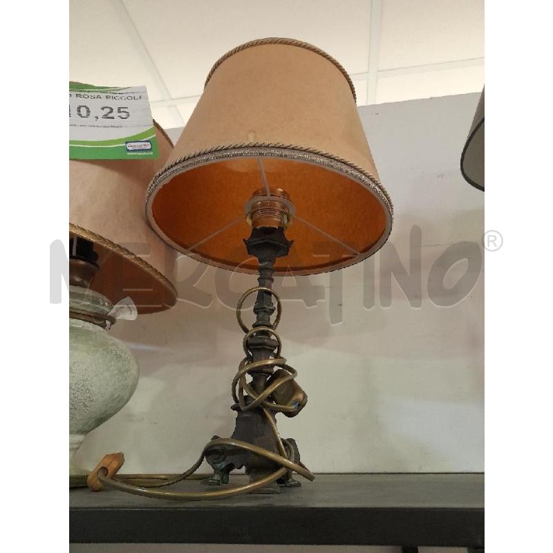 ABAT JOUR OTTONATA 3 PIEDI PARALUME BEIGE CM 44 | Mercatino dell'Usato Montesilvano 1