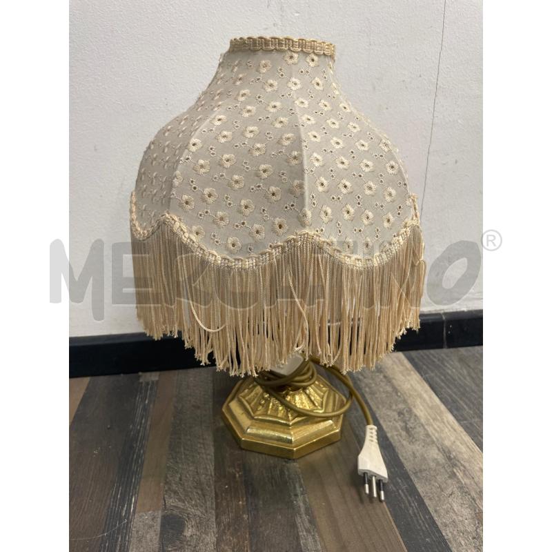 ABAT JOUR OTTONE PARALUME BEIGE TIPOI PIZZO SAN GALLO | Mercatino dell'Usato Montesilvano 1