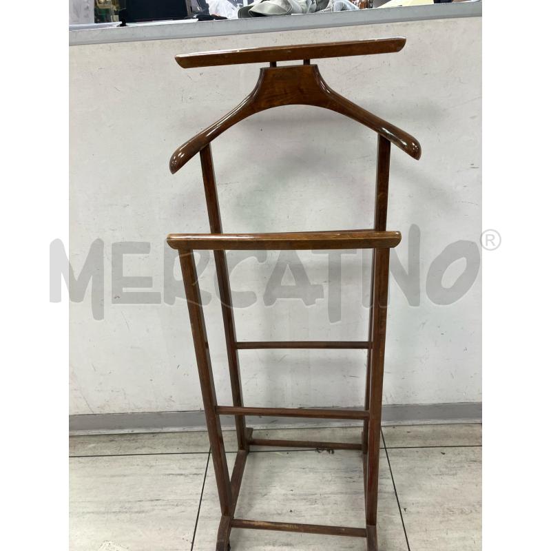 APPENDI ABITI  | Mercatino dell'Usato Montesilvano 1