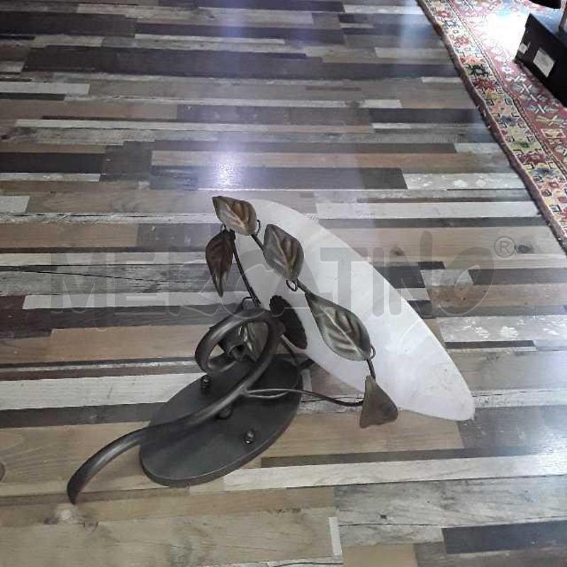 APPLIQUE FERRO VETRO BIANCO | Mercatino dell'Usato Montesilvano 1