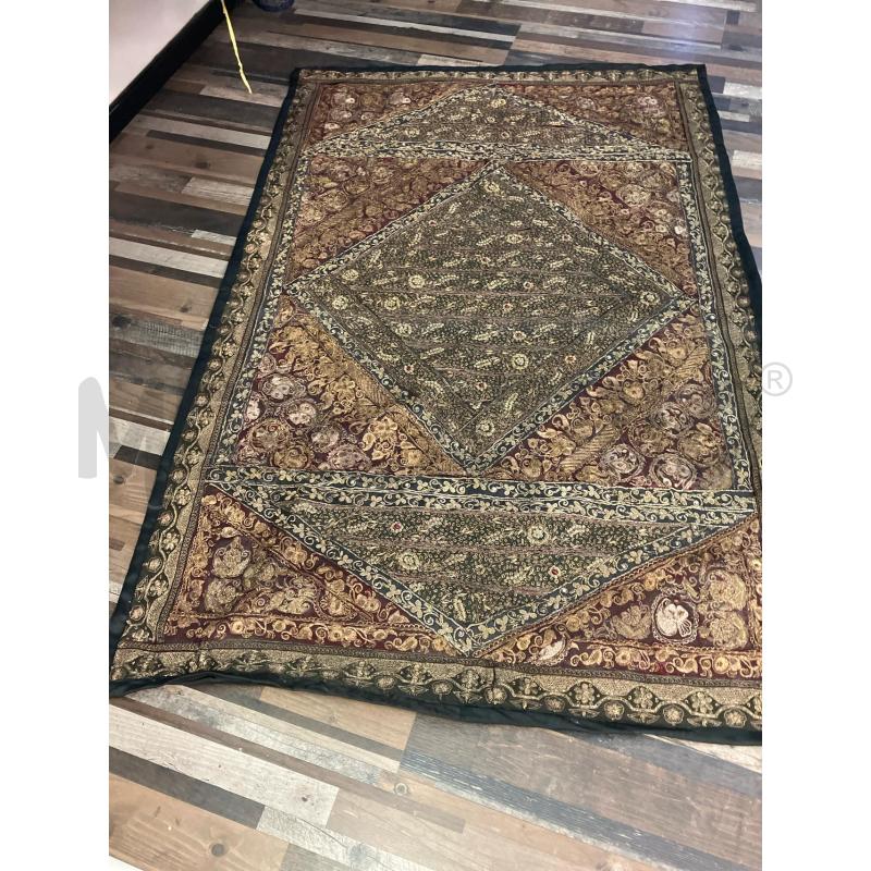 ARAZZO DAMASCATO FILI DORATI 153 X 99 | Mercatino dell'Usato Montesilvano 1