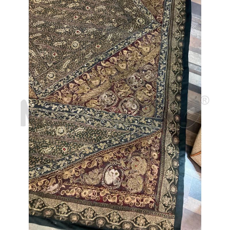 ARAZZO DAMASCATO FILI DORATI 153 X 99 | Mercatino dell'Usato Montesilvano 2