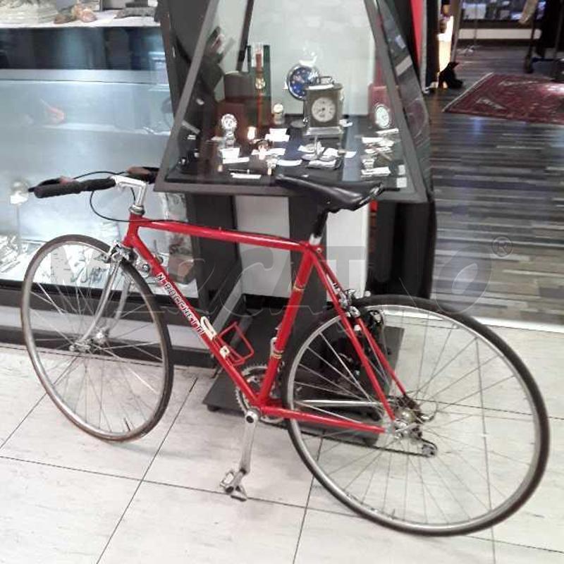 BICICLETTA UOMO ROCCHETTI PESCARA ROSSA SHIMANO 600 | Mercatino dell'Usato Montesilvano 1