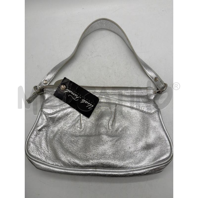 BORSA DONNA ARGENTATA COCCINELLE  | Mercatino dell'Usato Montesilvano 1
