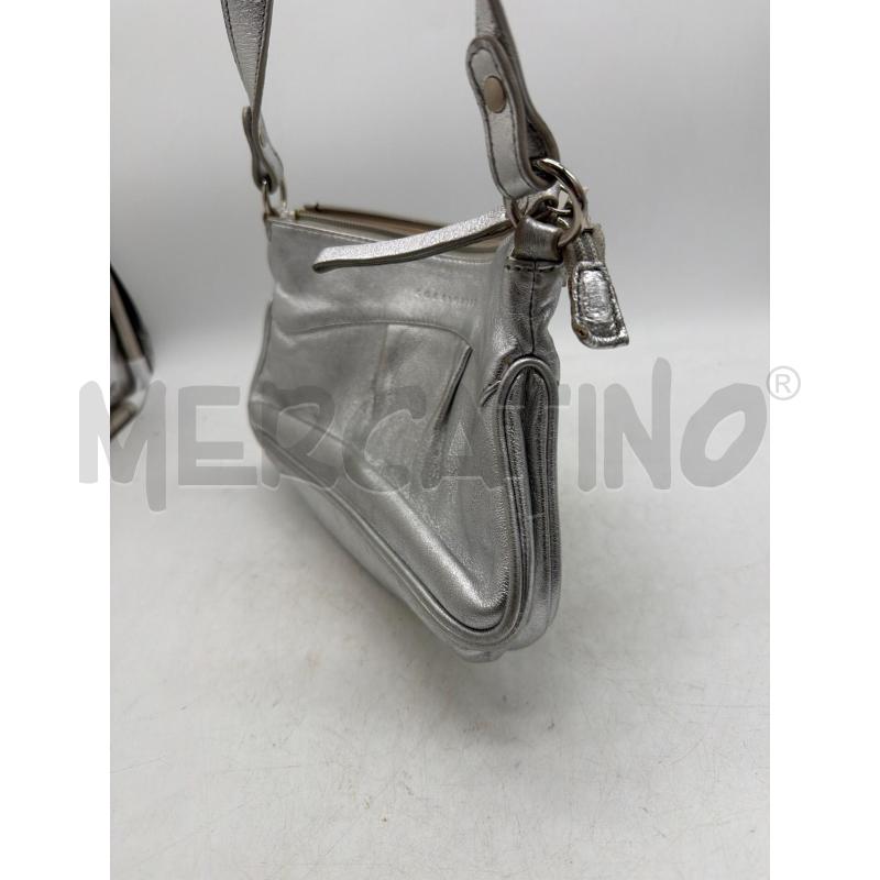BORSA DONNA ARGENTATA COCCINELLE  | Mercatino dell'Usato Montesilvano 3