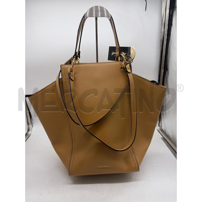 BORSA DONNA COCCINELLE BEIGE | Mercatino dell'Usato Montesilvano 1