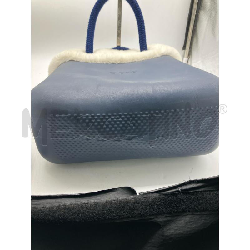BORSA DONNA OBAG BLU PELO BIANCO | Mercatino dell'Usato Montesilvano 2