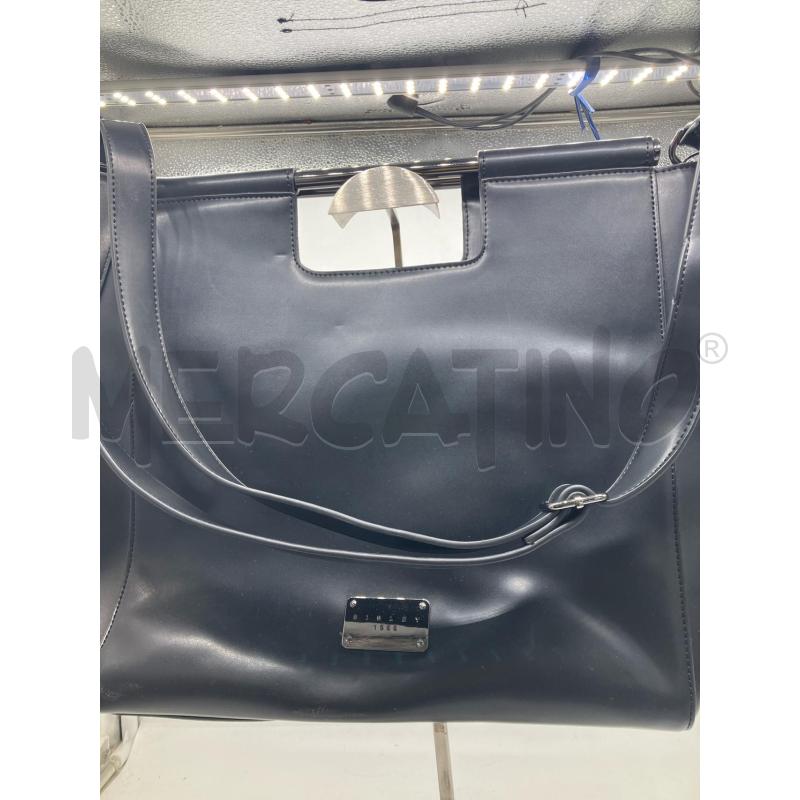 BORSA DONNA SISLEY NERA LUCIDA MANICO RIGIDO ARGENTATO | Mercatino dell'Usato Montesilvano 1
