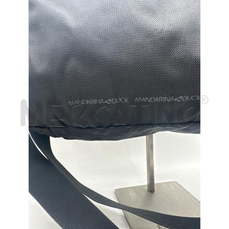 BORSA DONNA TESSUTO MANDARINA DUCK MERA | Mercatino dell'Usato Montesilvano 2