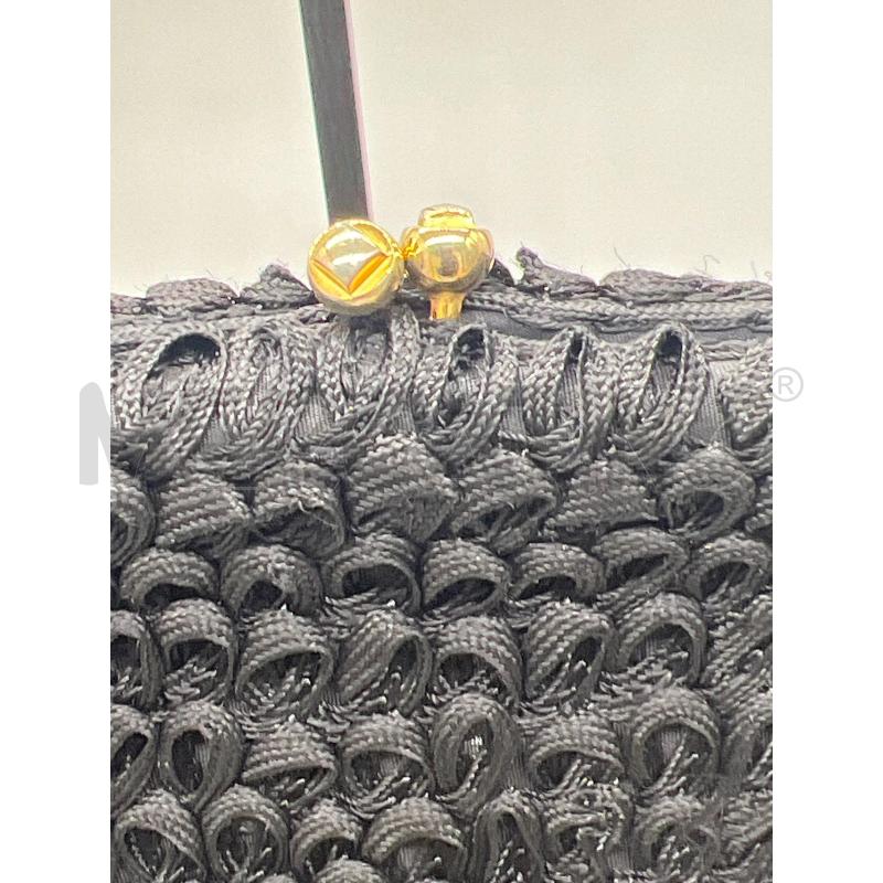 BORSA DONNA TESSUTO NERO CATENA DORATA 18X24 | Mercatino dell'Usato Montesilvano 2