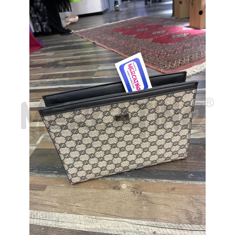 BORSELLO UOMO RETTANGOLAE BEIGE NERI COVERI | Mercatino dell'Usato Montesilvano 2