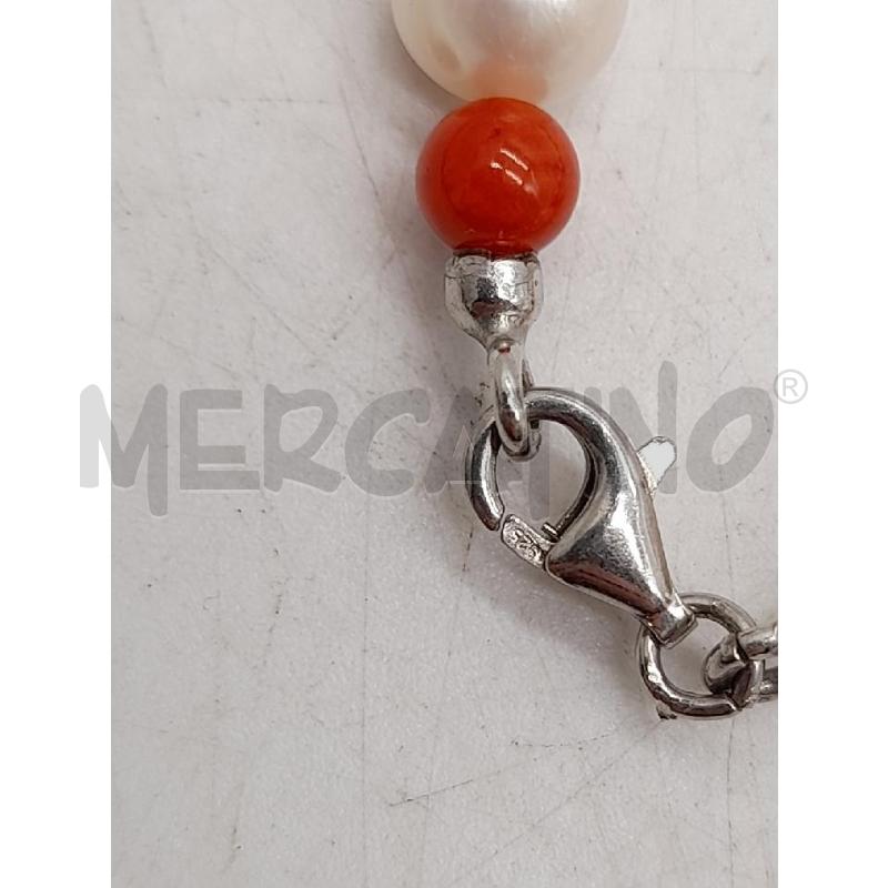 BRACCIALE PERLINE BIANCHE COLOR CORALLO  CHIUSURA ARG | Mercatino dell'Usato Montesilvano 2