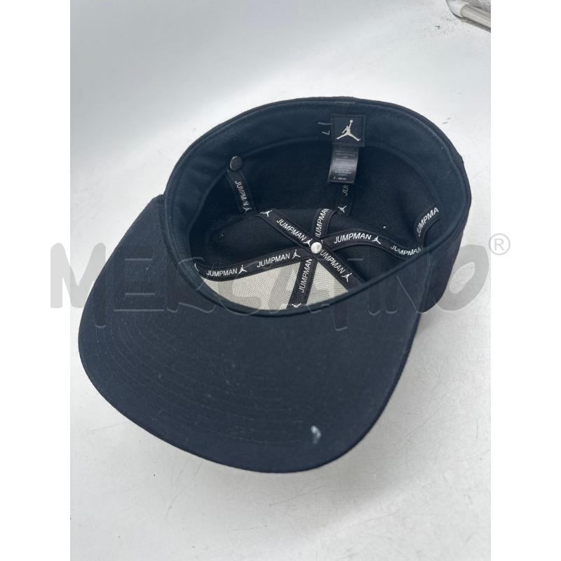 CAPPELLO UOMO JORDAN NERO LOGATO ROSSO  | Mercatino dell'Usato Montesilvano 3